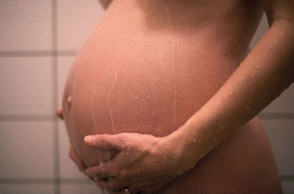 Higiene da região íntima pode proteger a saúde do bebê